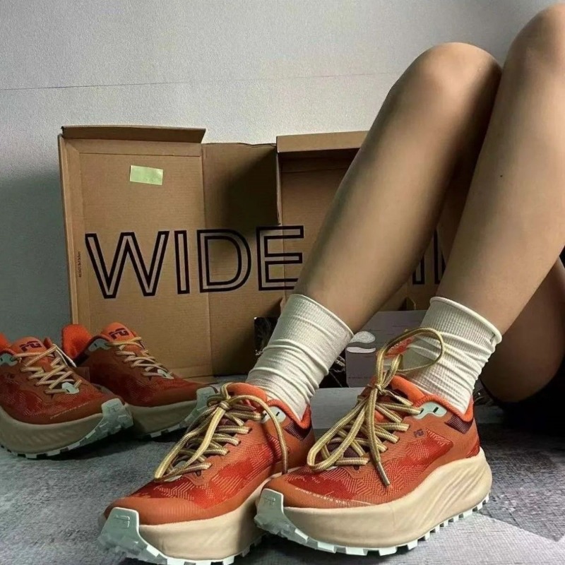 Professional Trail Running Sho - Women'S Shoes Vs Men'S Size のレビューと価格