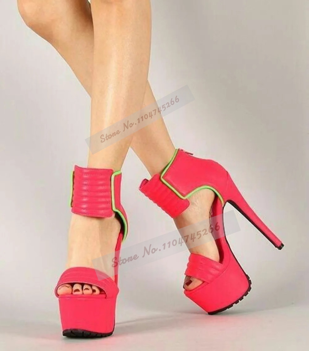 Rose Red Matte Leather Striped - Wide Fit Heels のレビューと価格