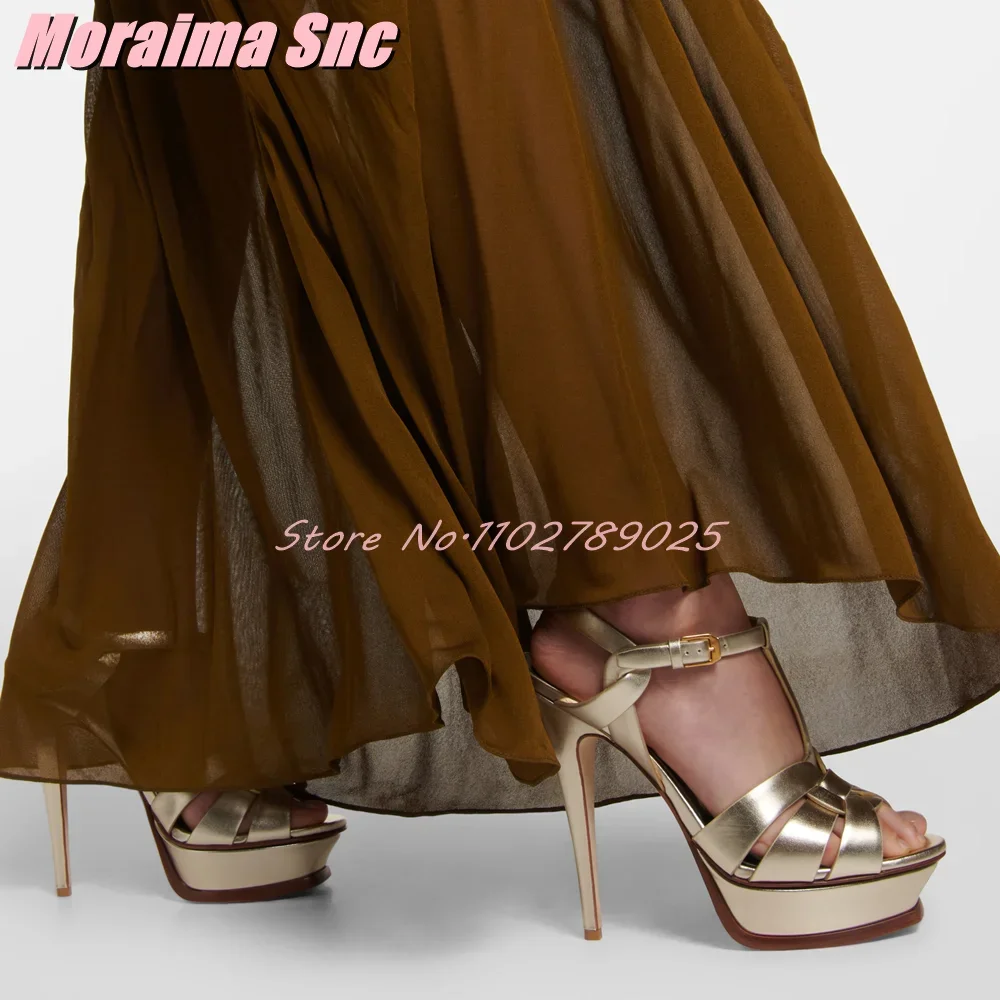 Platform Waeve T-strap Square  - Wide Fit Heels のレビューと価格