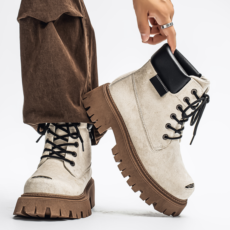 Classic High Top Boots Outdoor - Suede Ankle Boot のレビューと価格