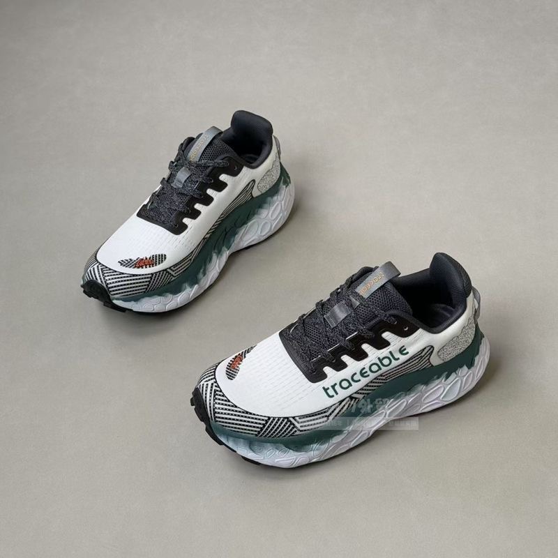2026 New Running Shoes For Uni - Women'S Shoes Vs Men'S Size のレビューと価格
