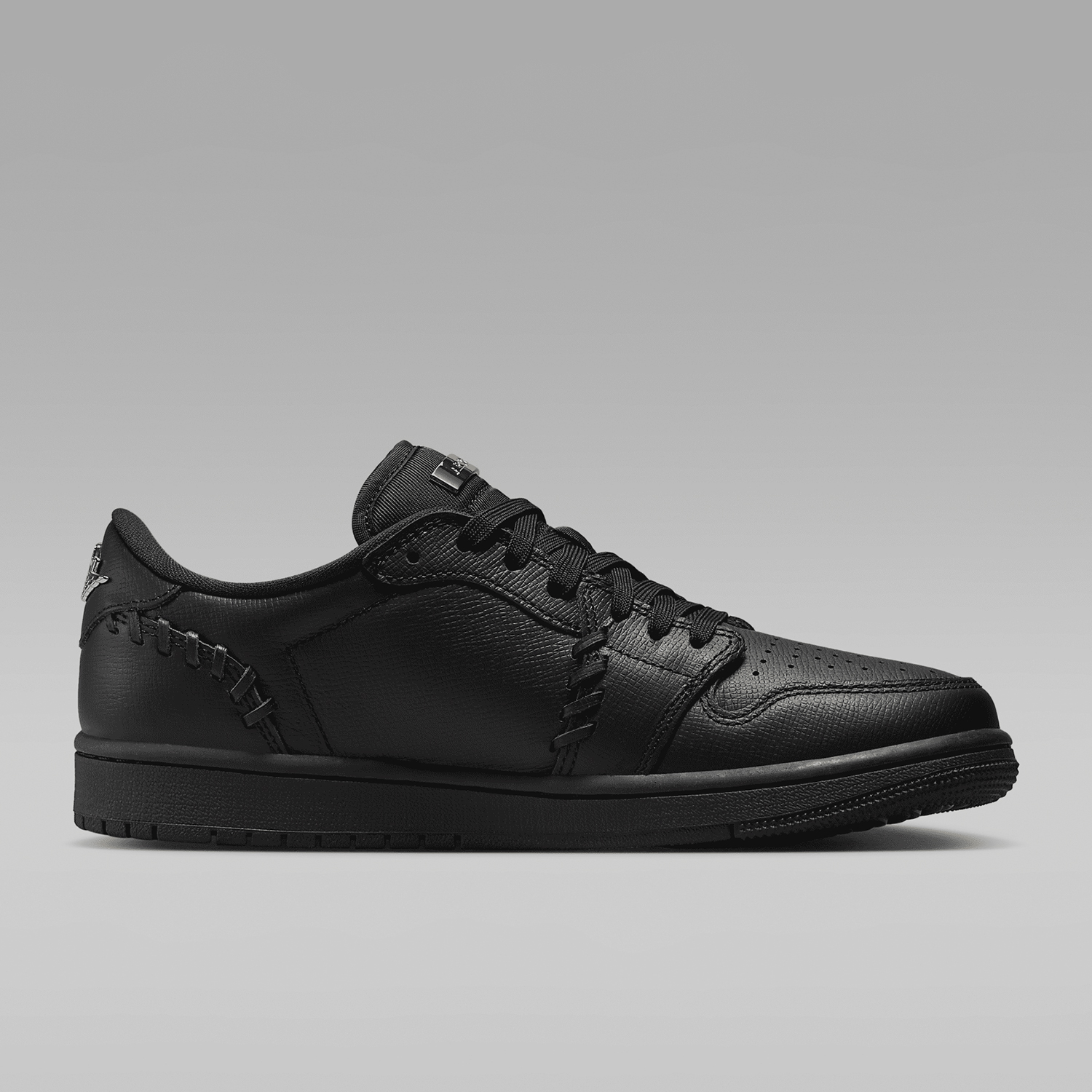 Nike Authentic Air Jordan 1 Wo - Women'S Shoes Nike Jordan のレビューと価格