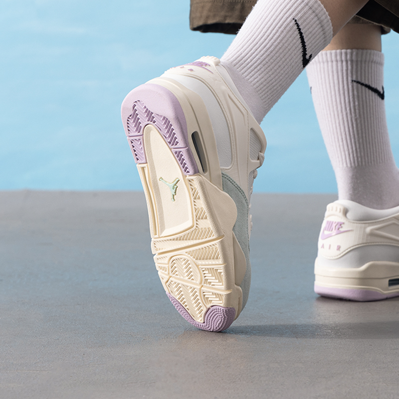 Nike Women's Shoes Air Jordan  - Women'S Shoes Nike Jordan のレビューと価格