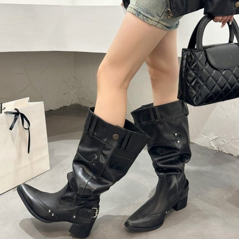 Wrapped Single Boots for Women - Suede Ankle Boot のレビューと価格