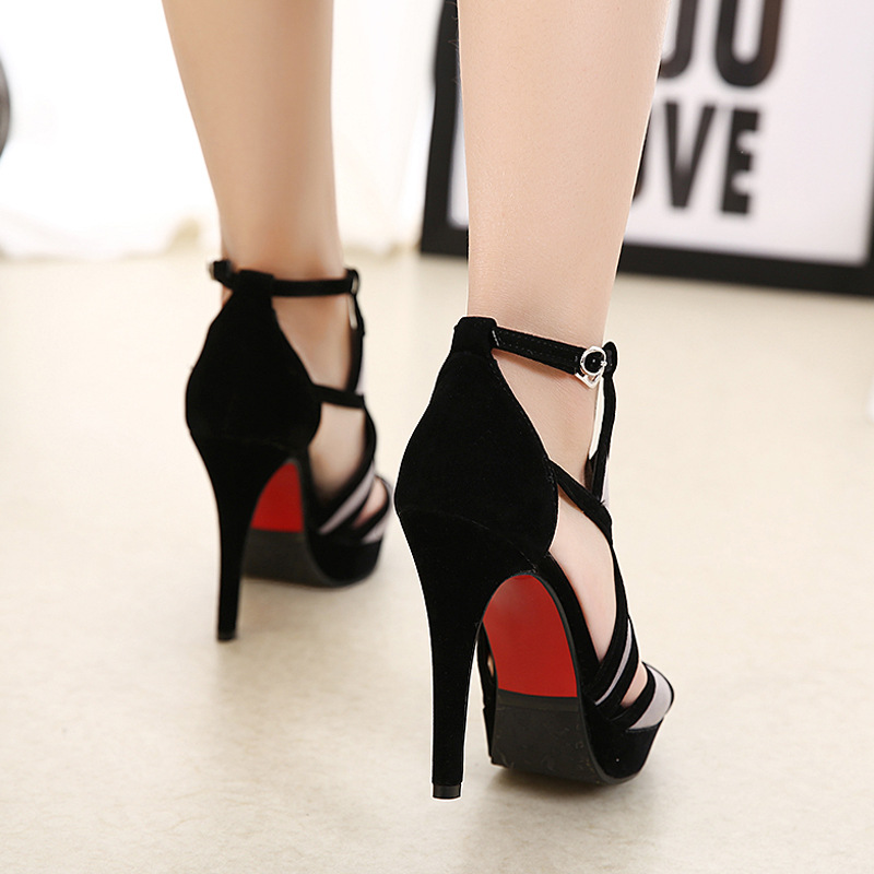 fashion European Station Sanda - Wide Fit Heels のレビューと価格