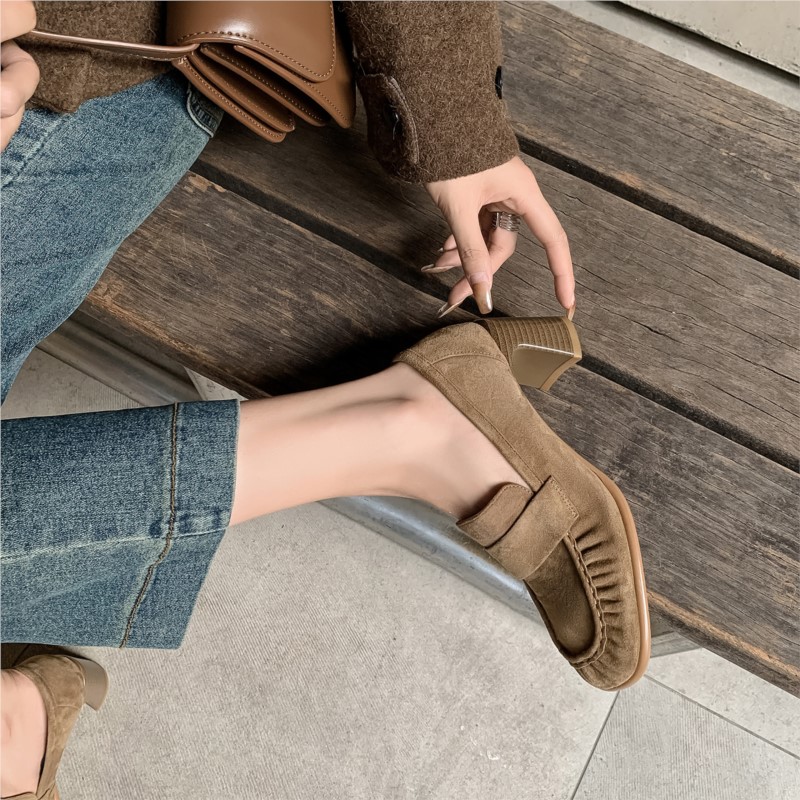 Dilalula 2026 Natural Cow Sued - Women'S Shoes Naturalizer のレビューと価格
